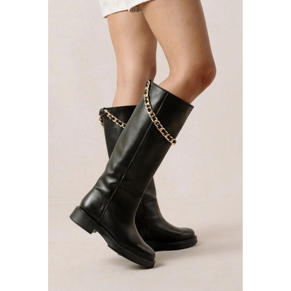Alohas Black Leather Boots With Gold Chains Size 39